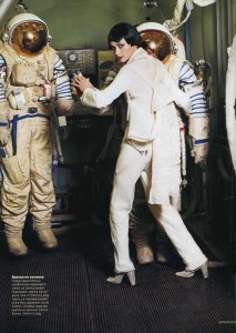 cosmonaut-fashion-arthur-elgort7-Natalia-Semanova