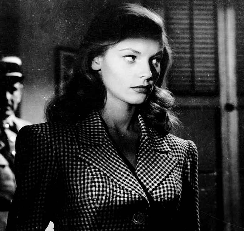 http://image.glamourdaze.com/2015/04/lauren-bacall-to-have-and-have-not-film-noir-fashion.jpg