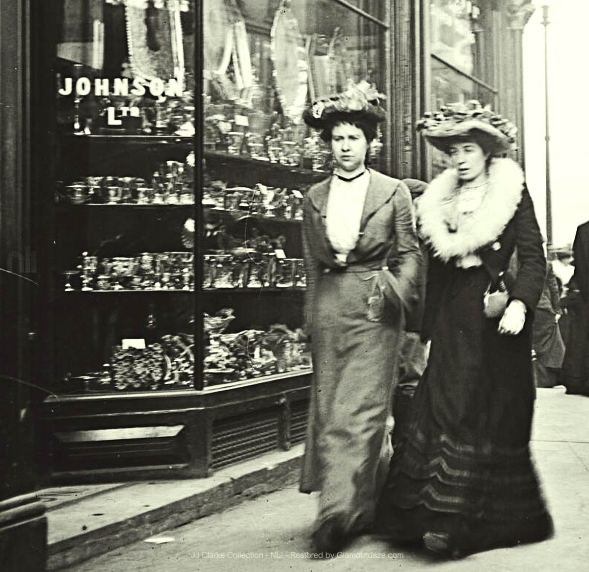 Strolling-on-Grafton-street-1900