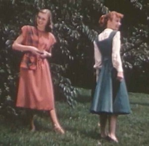 The-corduroy-jumper-and-gaberdine-sack-dress