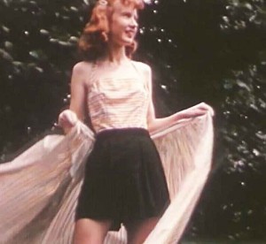 1940's College Fashion - Dirndl wrap skirt and beach skirt