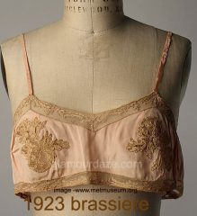 Bra History - 1923 flapper brassiere