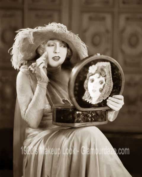 Mae-Murray---1920s-makeup