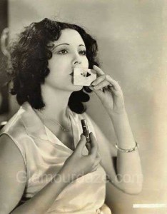 Raquel-Torres---1920s-makeup