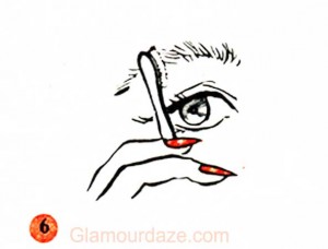 1950s-Teen-Makeup-Guide-----groom-eyebrows