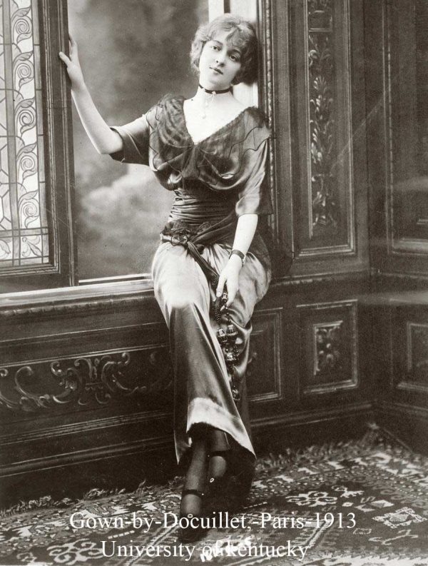 Gown-by-Docuillet,-Paris-1913