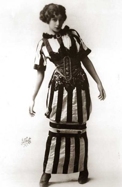 hobble-skirt--1910