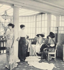 House-of-Paquin---Salon-de-Vente---Paris-Fashion-1910