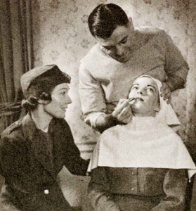 air-hostess---makeup-lesson--1938