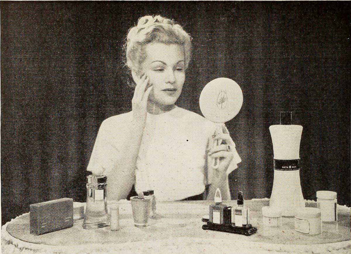 1940---Five-Step-Beauty-Tips-for-Winter---Eva-Gabor-1