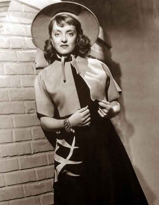 1941--bolero-jacket-with-black-dress---bette-davis