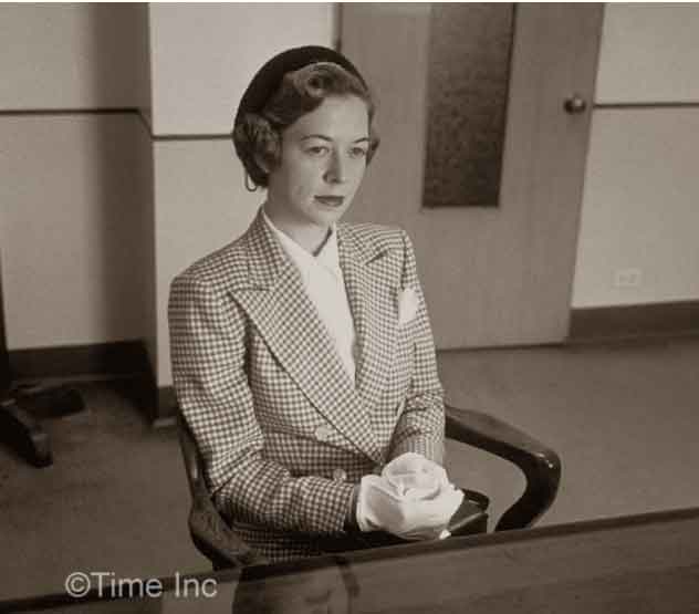 Model Secretary - 1950s Style ...