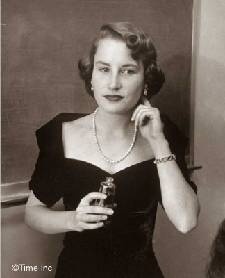 1951-Model-Secretary-look--Perfume -Peter-Stackpole---Life-Magazine2