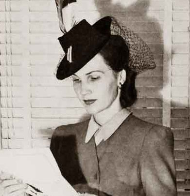 1940s-Fashion---Four-White-Collar-Girls