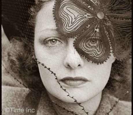 Janet-MacLeod--black-eyed-veil---1937--Alfred-Eisenstaedt