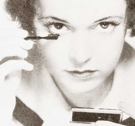 5-Steps-for-a-1930s-Hollywood-makeup-day-look