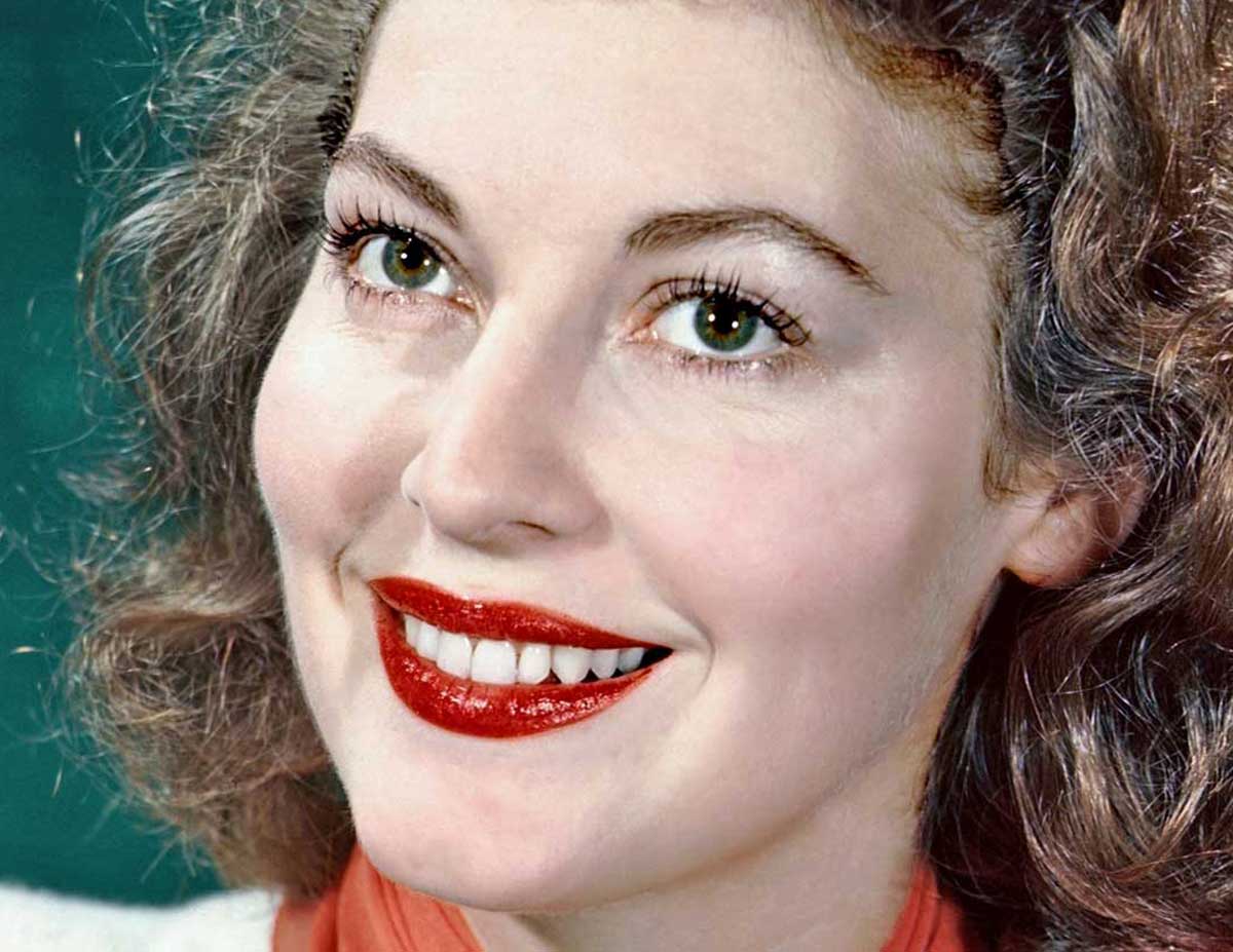 Ava Gardner with 1940s makeup
