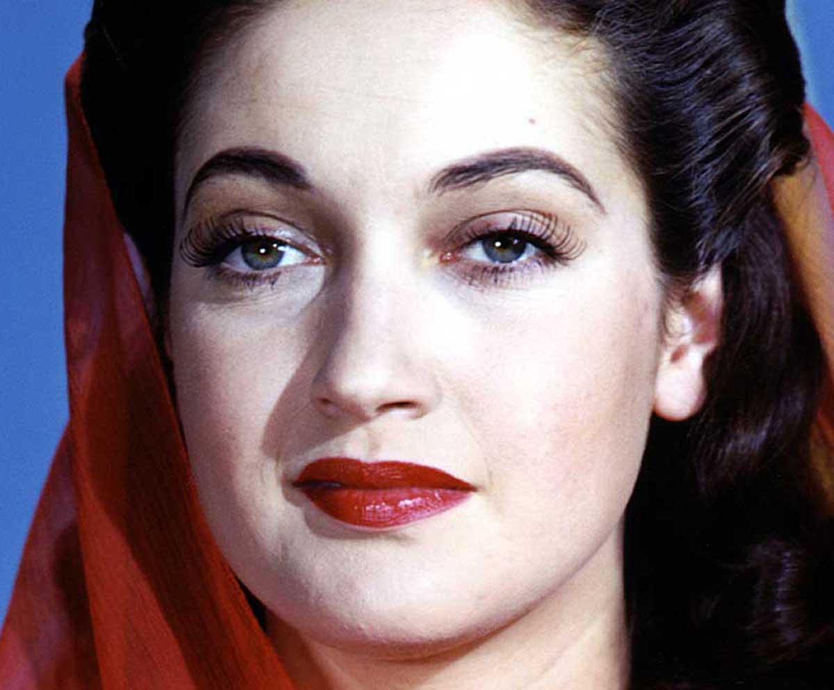 Famous 1940s Hollywood Faces and their Make-up - Glamour Daze