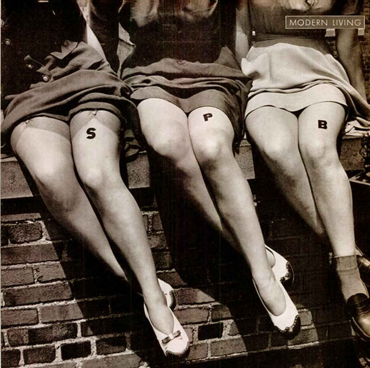 1940s Fashion - Liquid Stockings for Summer - Glamour Daze