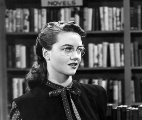 Dorothy Malone Glasses - The Big Sleep 1946