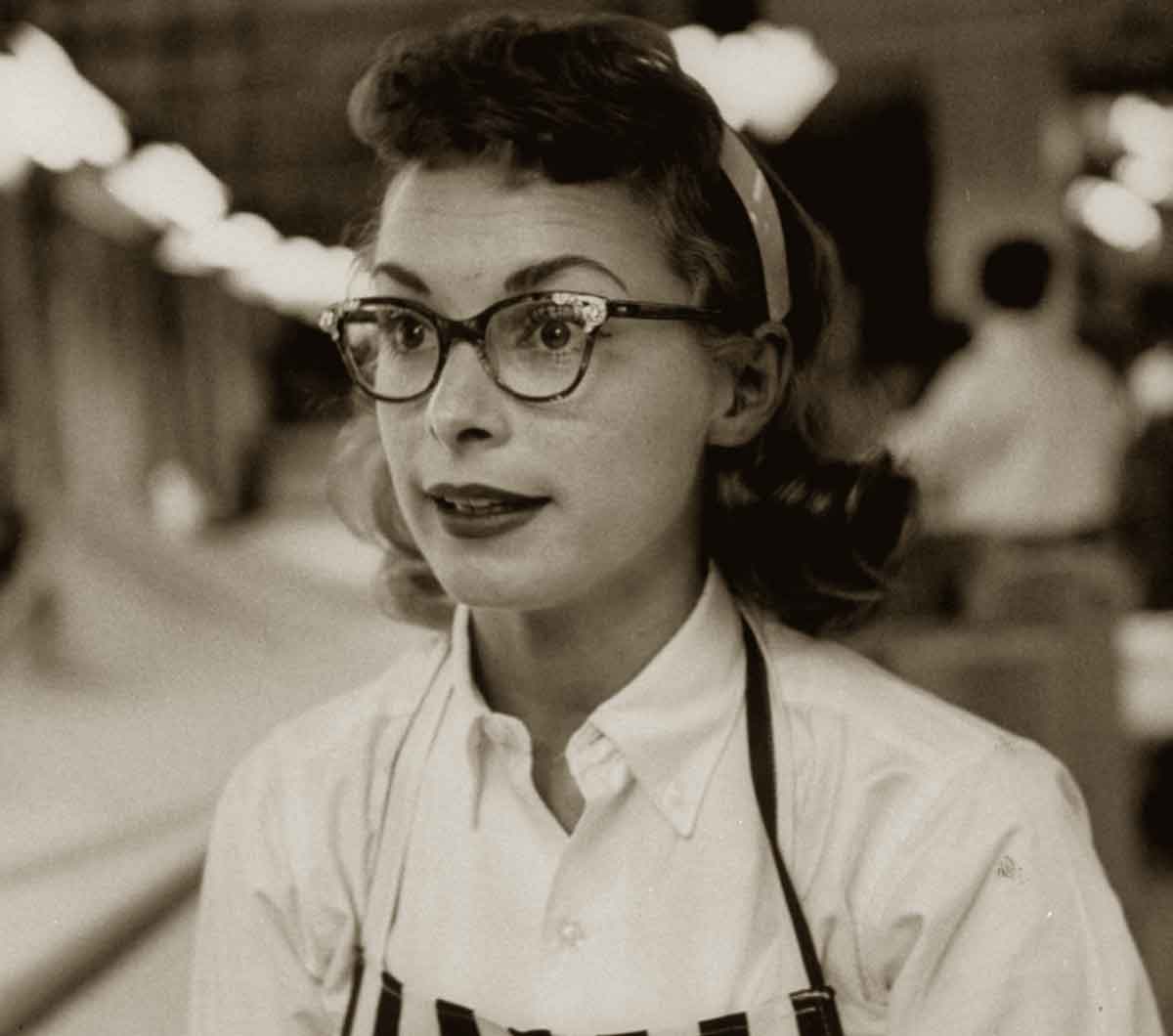 1940s eyeglasses store