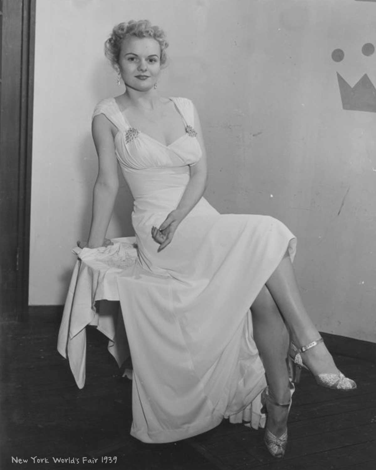1940s-Fashion-Forecast---dresses