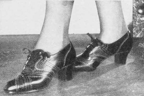 1930s-Fashion---Shoe-Styles-for-1936-c