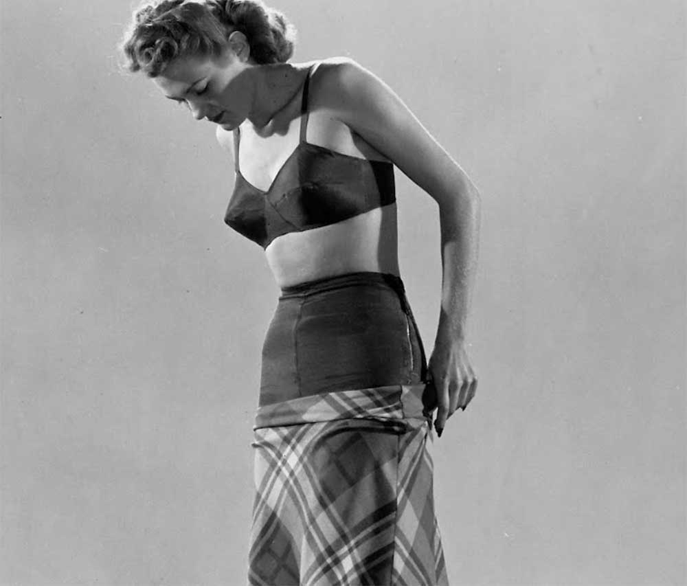 girdle for women of 1960s in panty