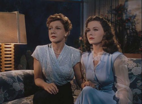 Mary-Phillips-and--Jeanne-Crain---Leave-her-to-Heaven-1945