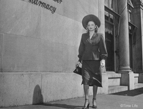 1940s-Fashion---Short-vs-Long-Skirts
