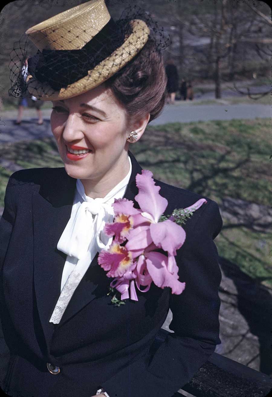 1940s Fashion in magical Kodachrome color