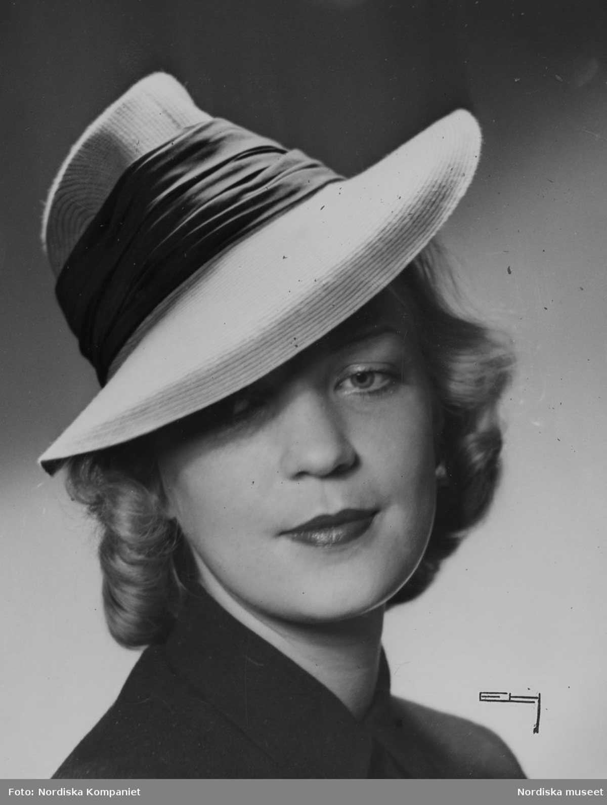 1940s sales ladies hats