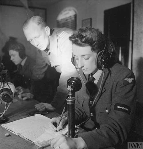 women on the home front 1940s - Waaf Girl at work on a bombing raid 1942