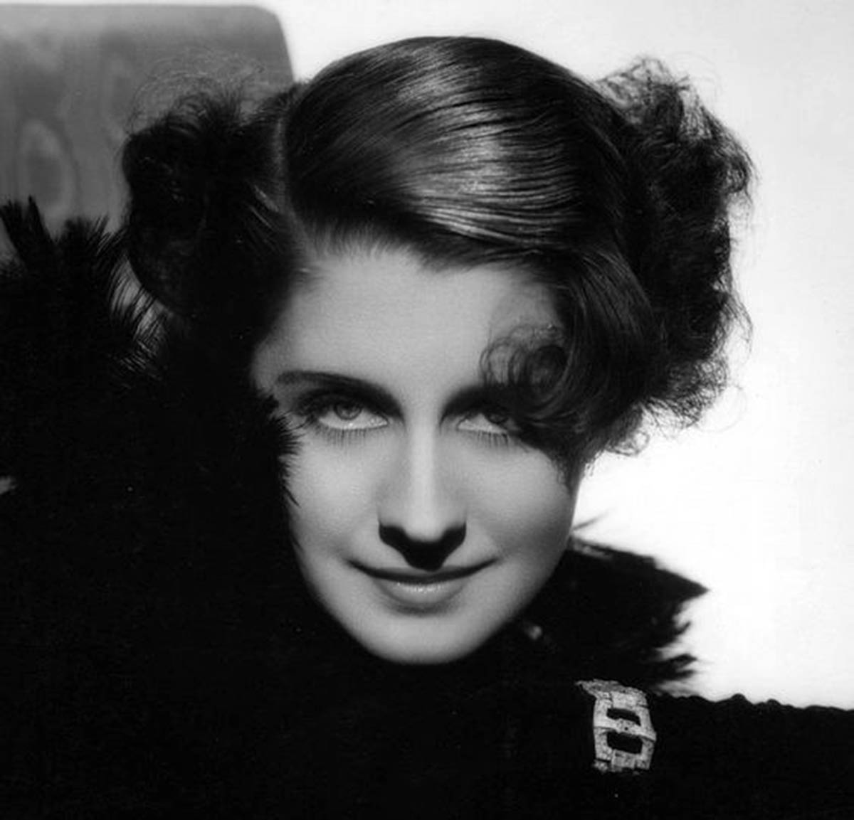 1930s-hairstyles - hair braids - Norma Shearer