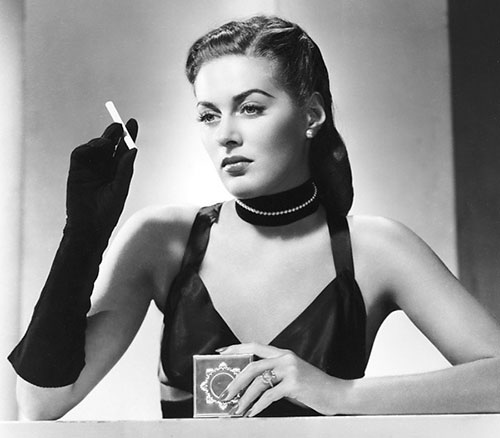 1940s-fashion-model---Powers-Girl-Ramsay-Ames