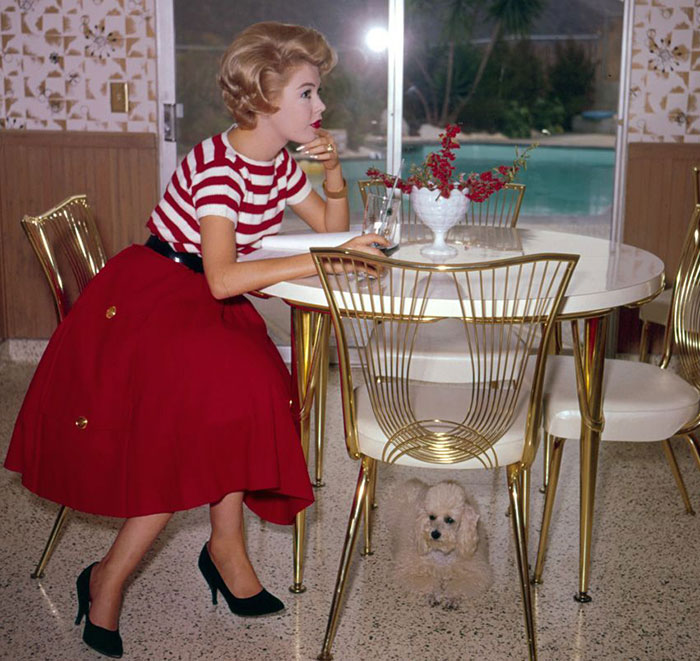 Sandra Dee - The 1950s Fashion look