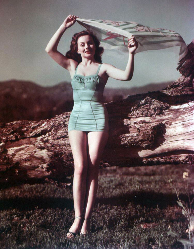 Beautiful-1940's-Swimsuit-Legs-of-Hollywood--Jeanne Crain