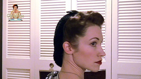 Simple and easy to do 1940's hair snood hairstyle.