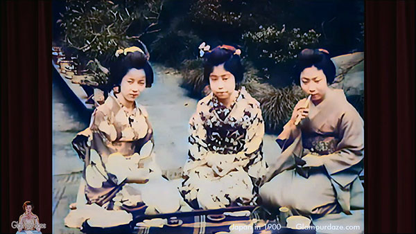 Japanese entertainers in 1900
