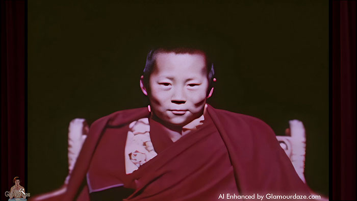 A young Dalai Lama in 1942