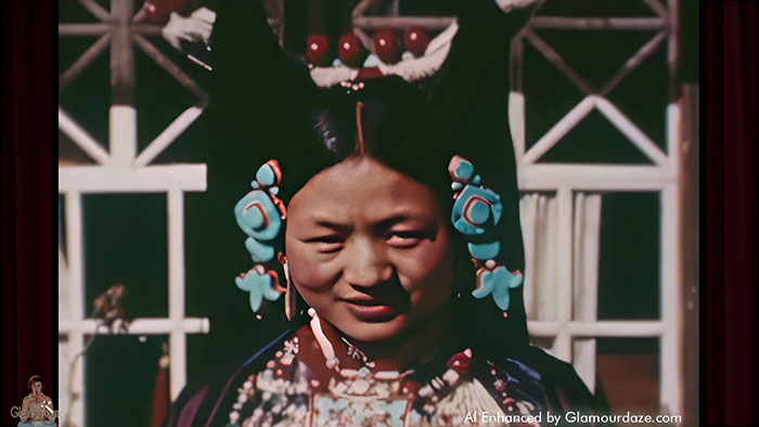 Tibetan woman filmed in 1942