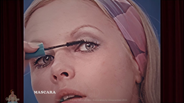 mascara application
