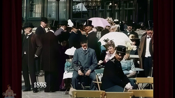 1898 film Seaside Life on Scheveningen Boulevard
